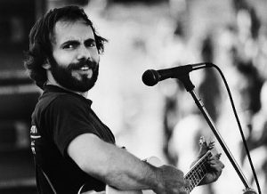 Steve Goodman Performing with Acoustic Guitar --- Image by © Christopher Felver/CORBIS